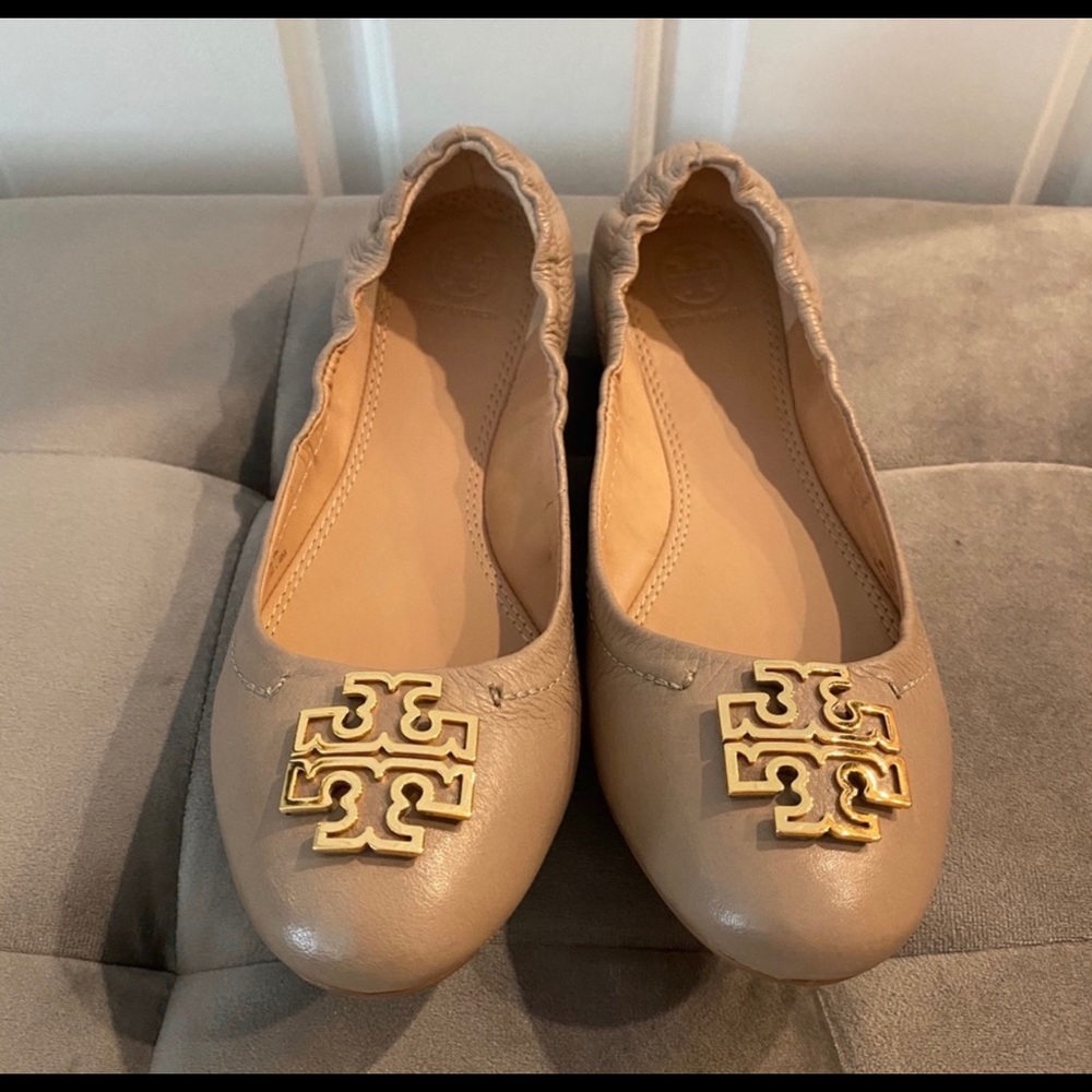 Beautiful rare Tory Burch Ballet Flats size 8